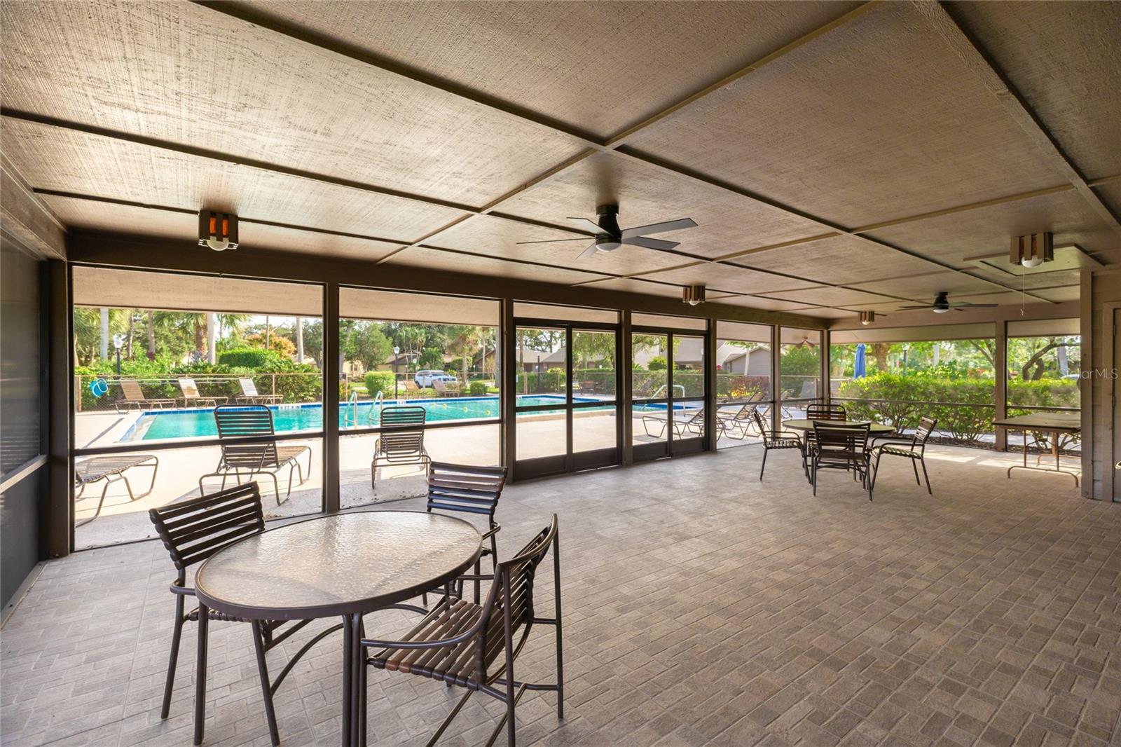 Image 43 of 44 For 7106 Saint Andrews Lane