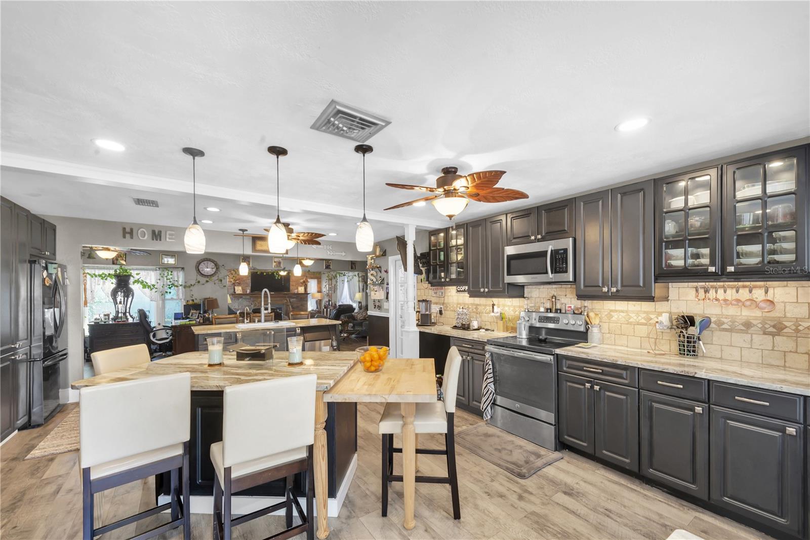 Image 15 of 39 For 2087 59th Street N