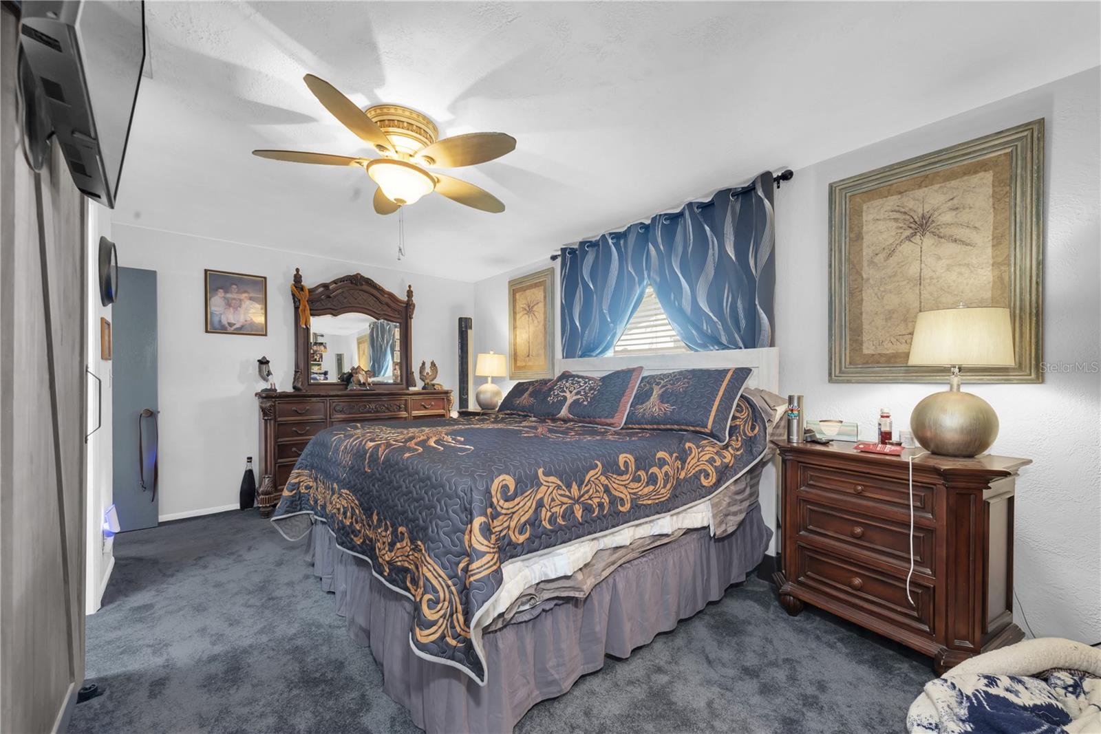 Image 16 of 39 For 2087 59th Street N