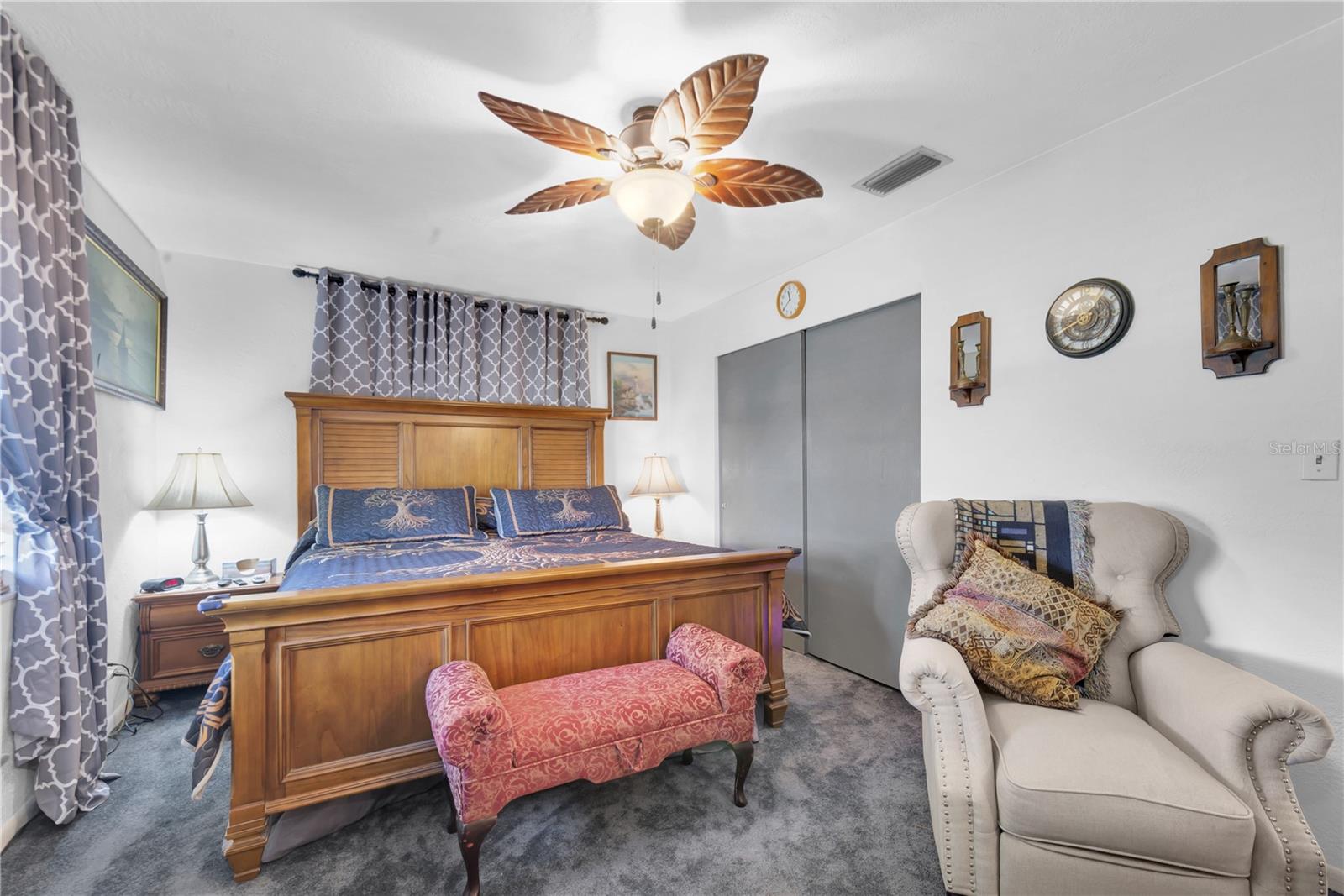 Image 18 of 39 For 2087 59th Street N