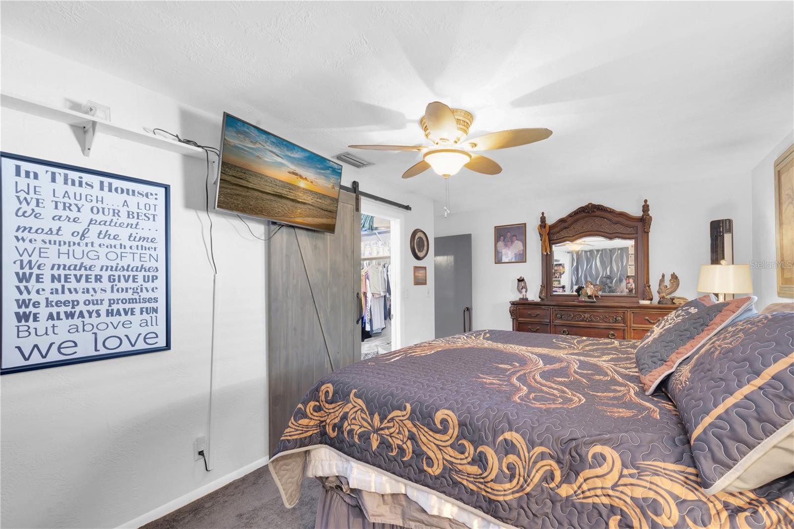 Image 22 of 39 For 2087 59th Street N