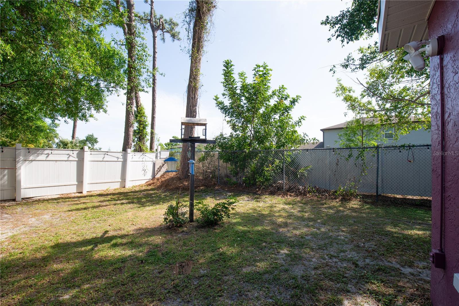 Image 29 of 39 For 2087 59th Street N