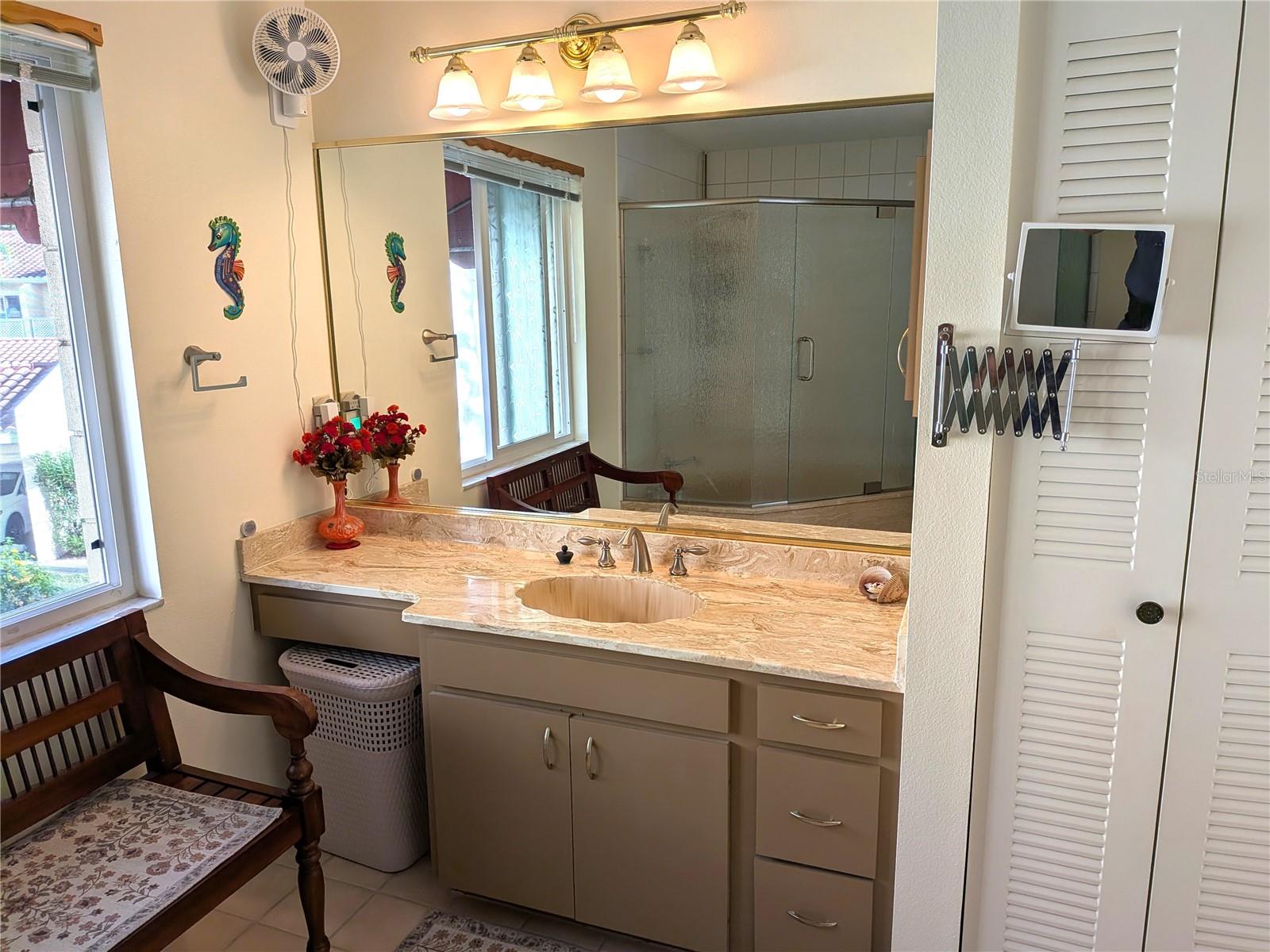 Image 21 of 57 For 6101 34th Street W 31h