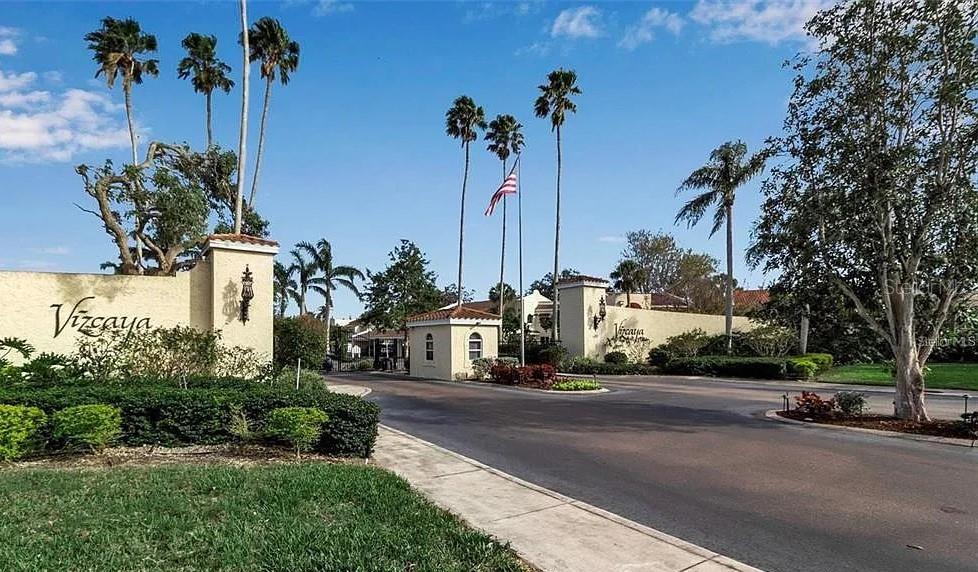 Image 37 of 57 For 6101 34th Street W 31h