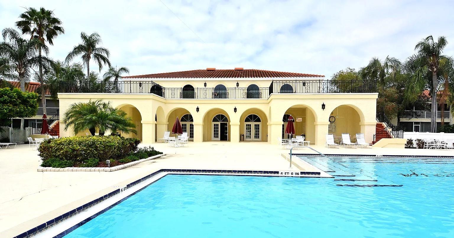 Image 40 of 57 For 6101 34th Street W 31h