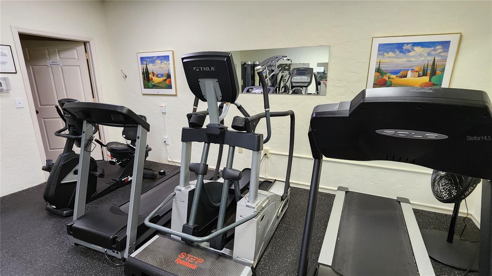 Image 46 of 57 For 6101 34th Street W 31h