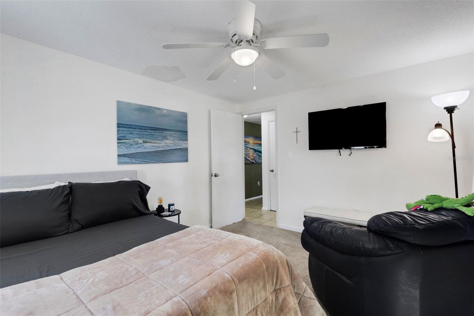 Image 13 of 26 For 20255 Kinderkemac Avenue