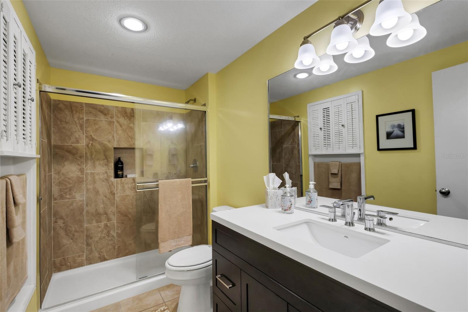 Image 14 of 26 For 20255 Kinderkemac Avenue