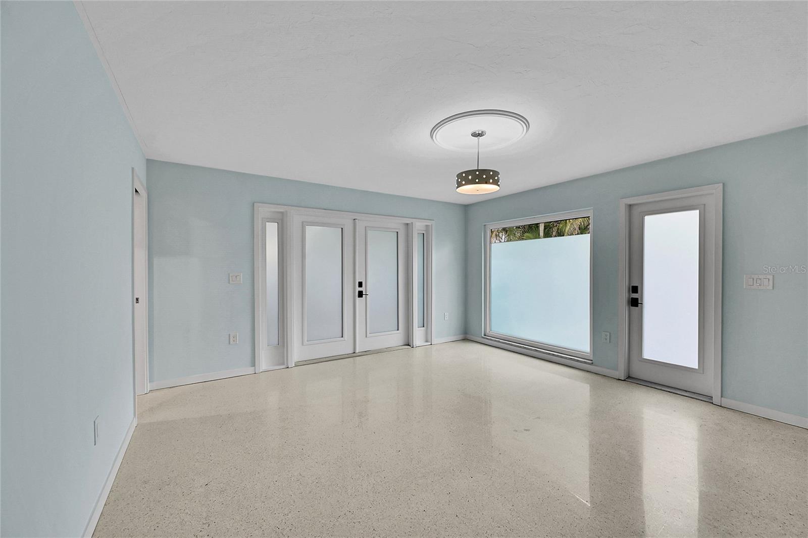 Image 22 of 60 For 3119 Pinecrest Street