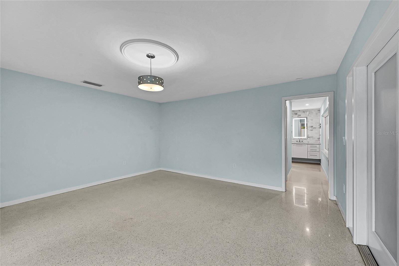 Image 23 of 60 For 3119 Pinecrest Street