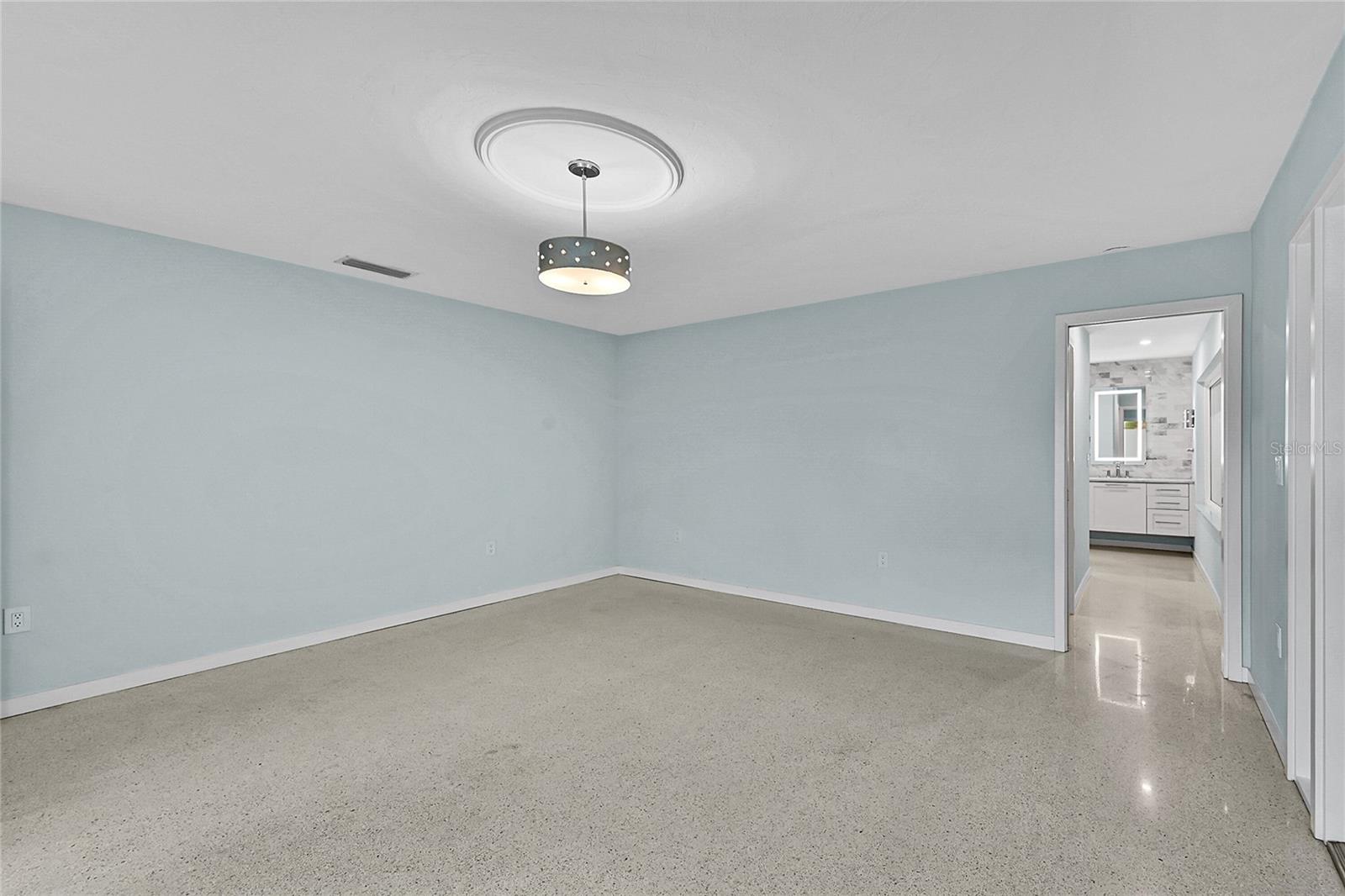 Image 24 of 60 For 3119 Pinecrest Street