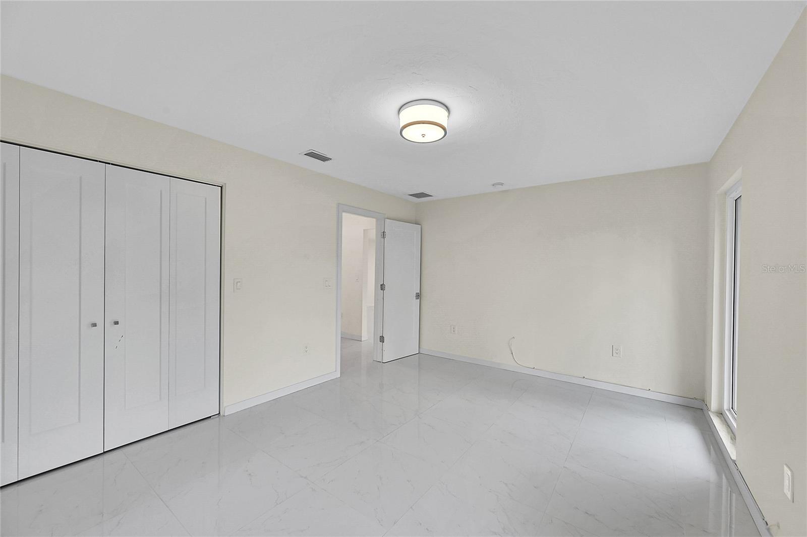 Image 34 of 60 For 3119 Pinecrest Street