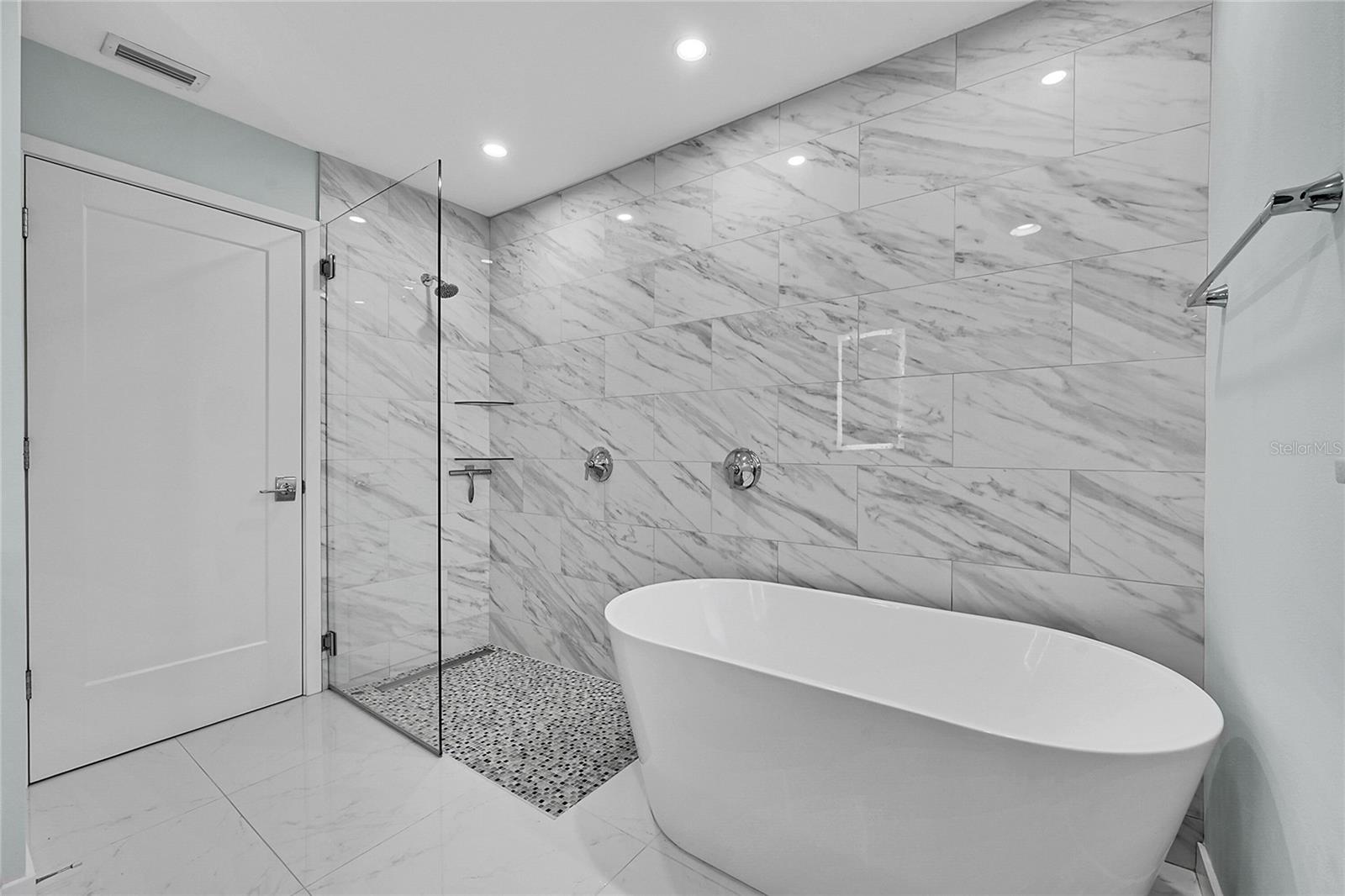 Image 36 of 60 For 3119 Pinecrest Street