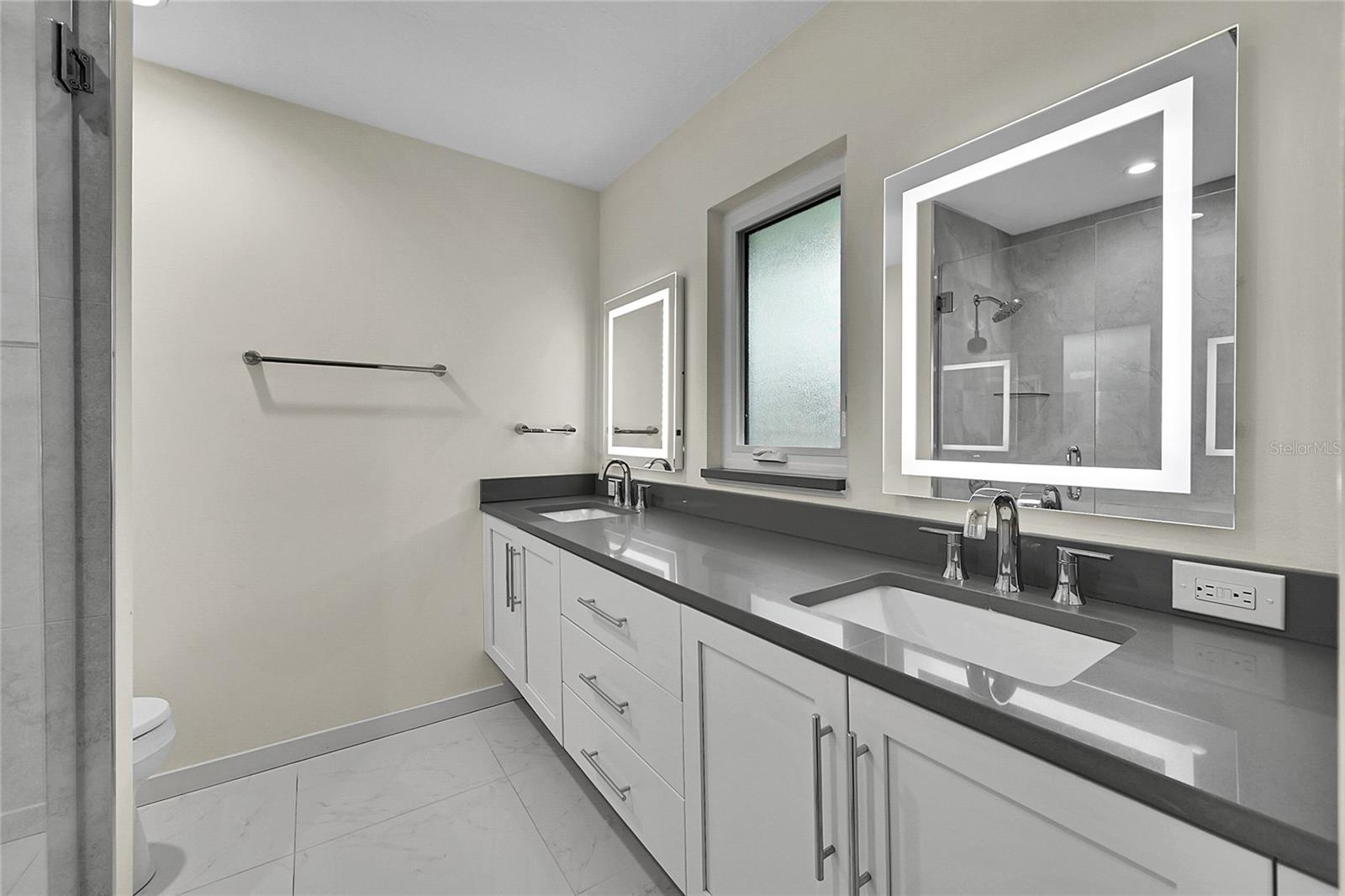 Image 40 of 60 For 3119 Pinecrest Street