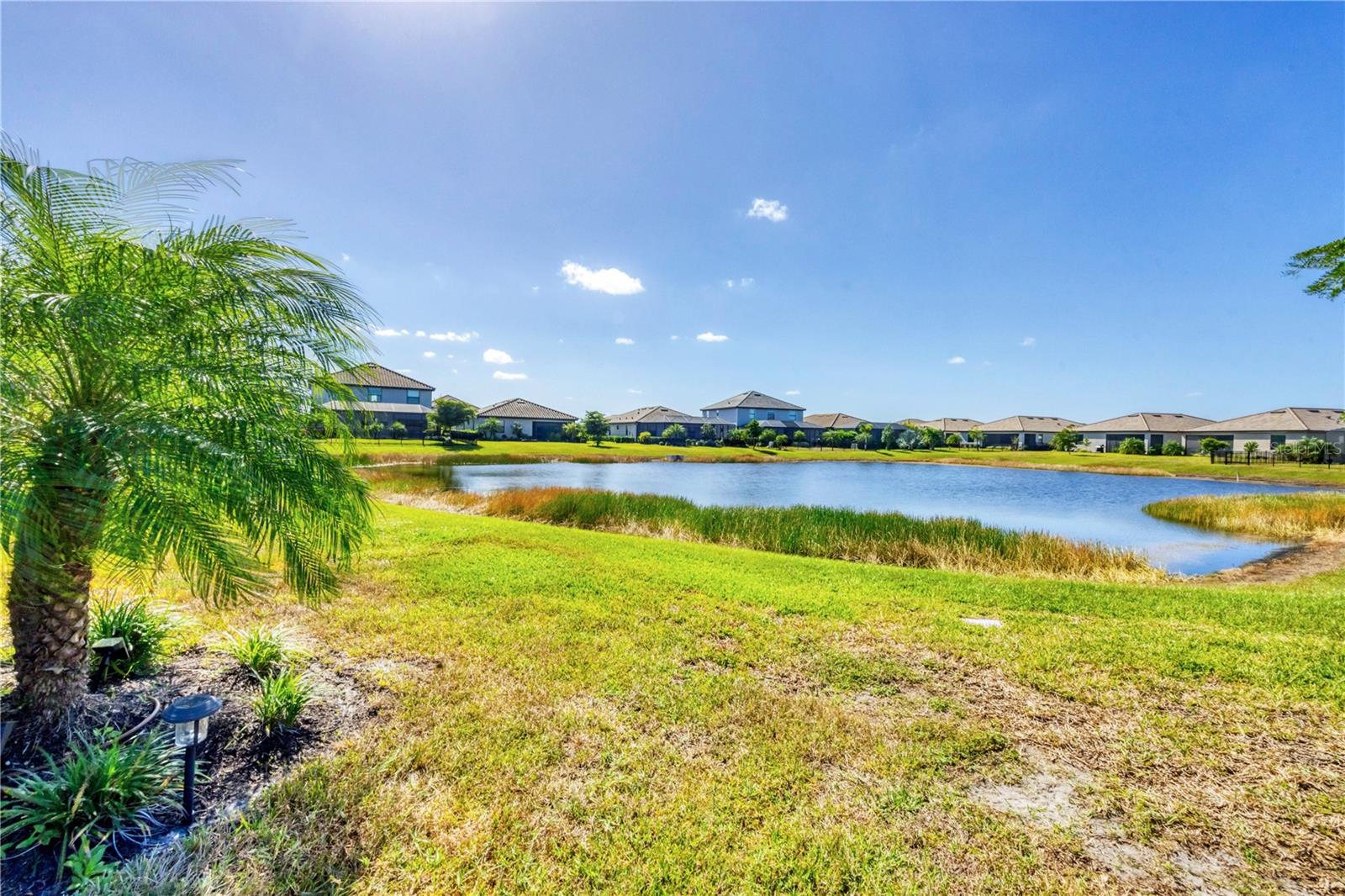 Image 27 of 65 For 15716 Barefoot Beach Drive