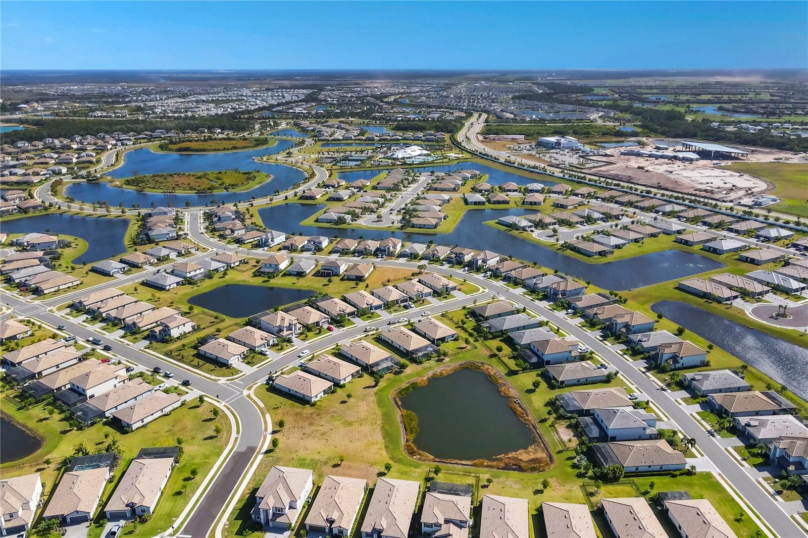 Image 31 of 65 For 15716 Barefoot Beach Drive