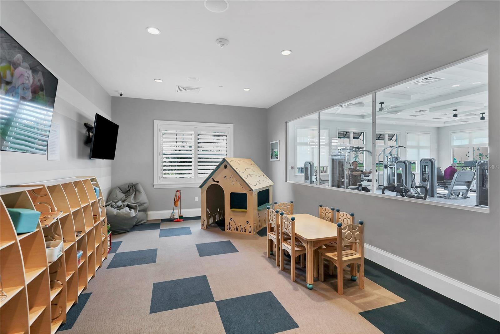 Image 40 of 65 For 15716 Barefoot Beach Drive