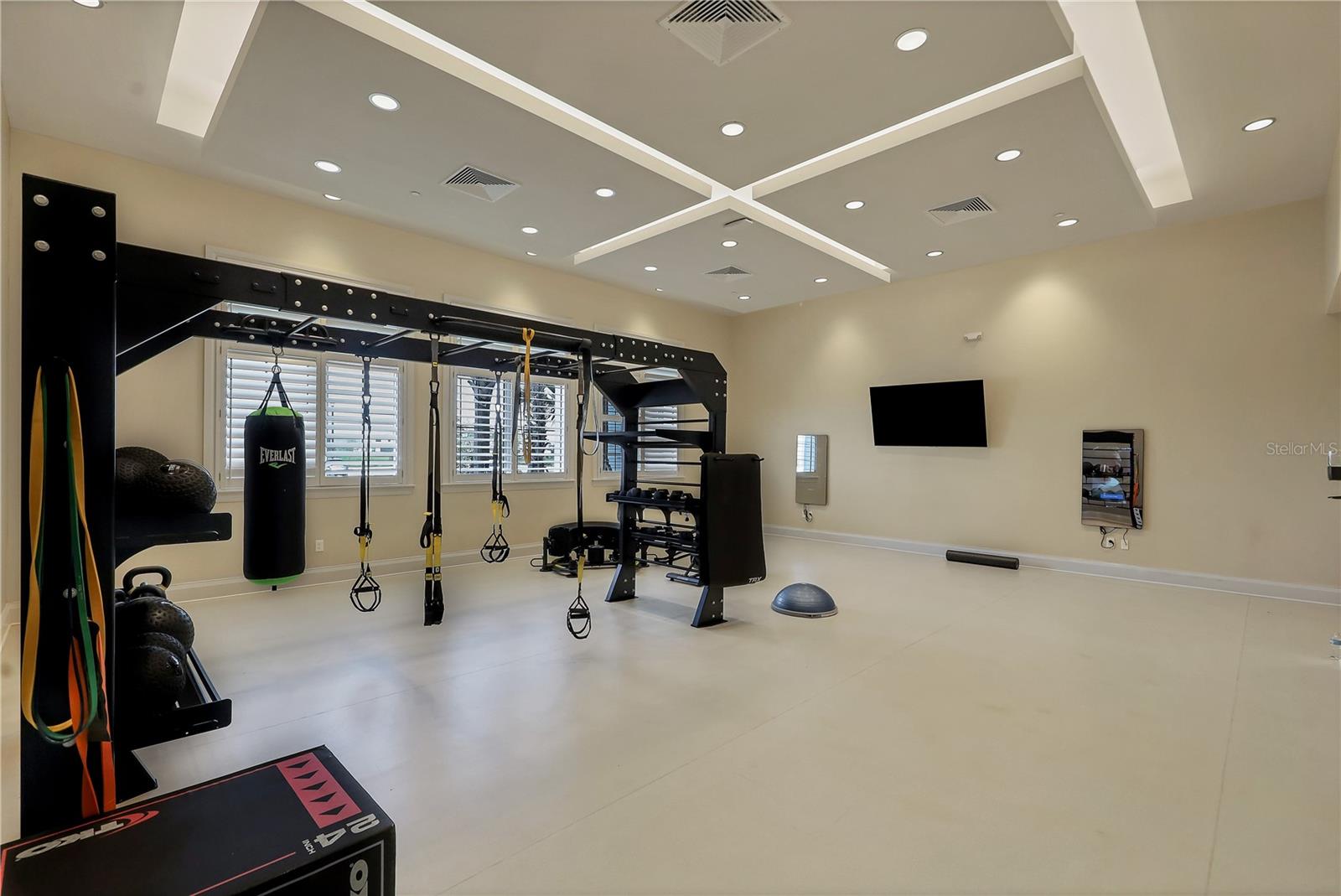 Image 44 of 65 For 15716 Barefoot Beach Drive