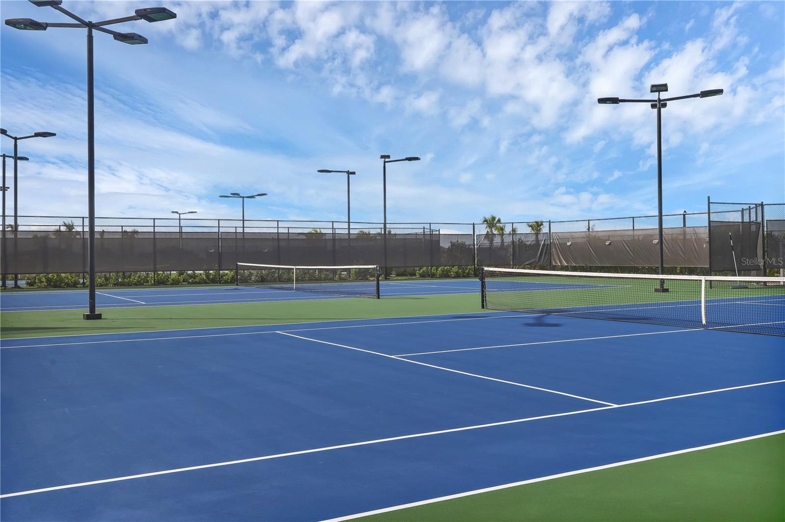 Image 52 of 65 For 15716 Barefoot Beach Drive