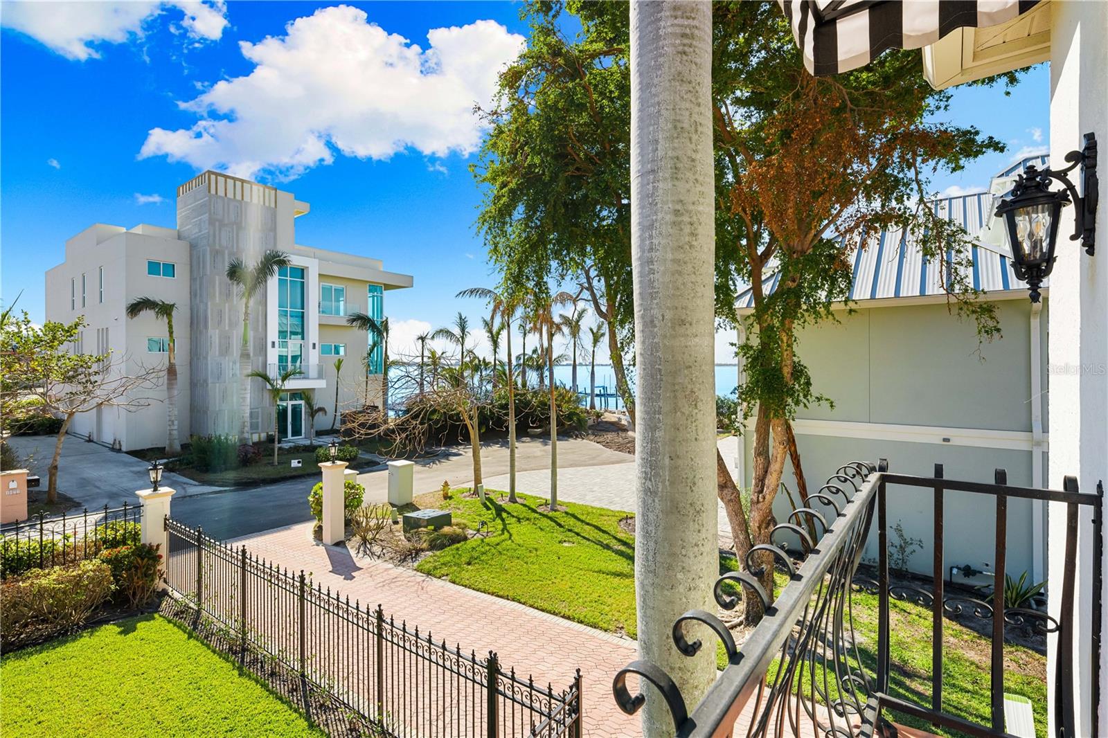 Image 32 of 65 For 1023 Tocobaga Lane