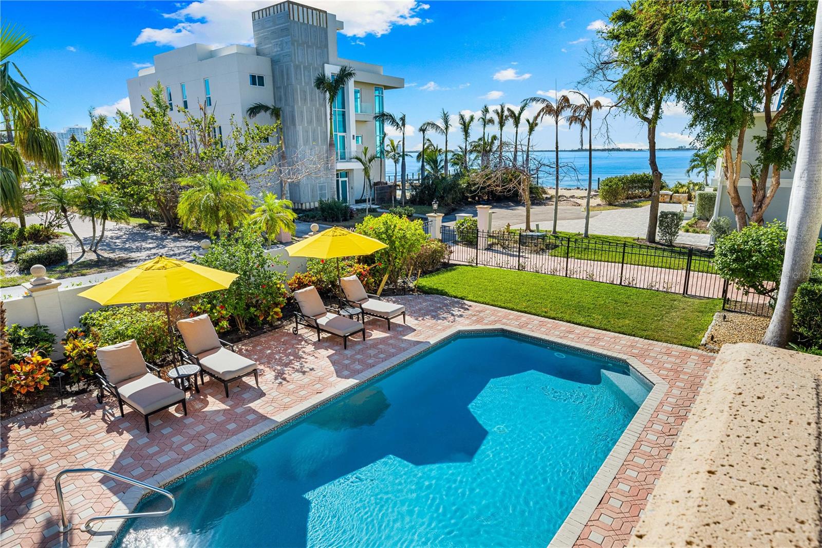 Image 4 of 65 For 1023 Tocobaga Lane