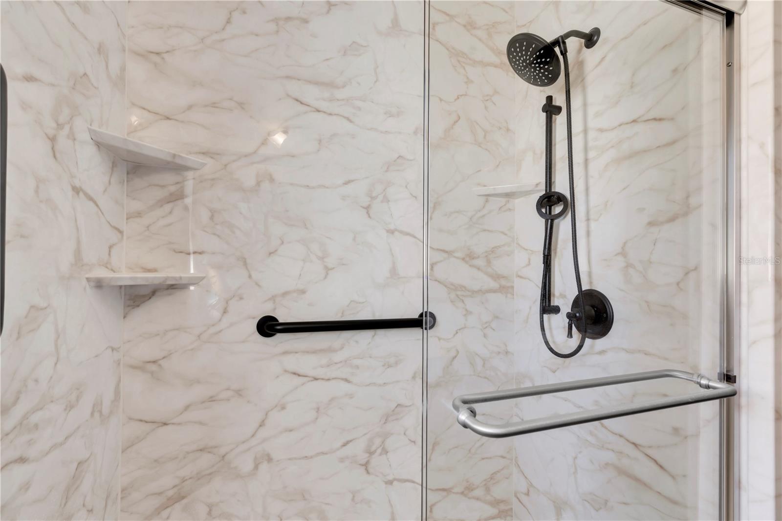 Image 27 of 47 For 4000 49th Avenue S