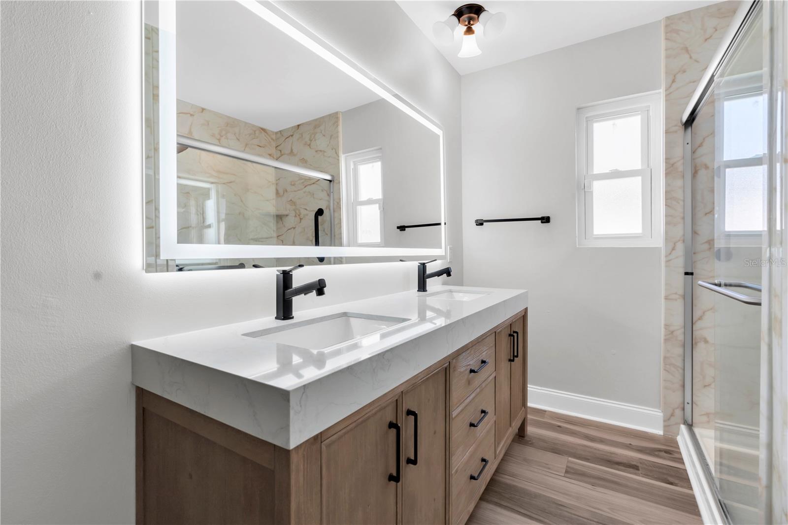 Image 30 of 47 For 4000 49th Avenue S