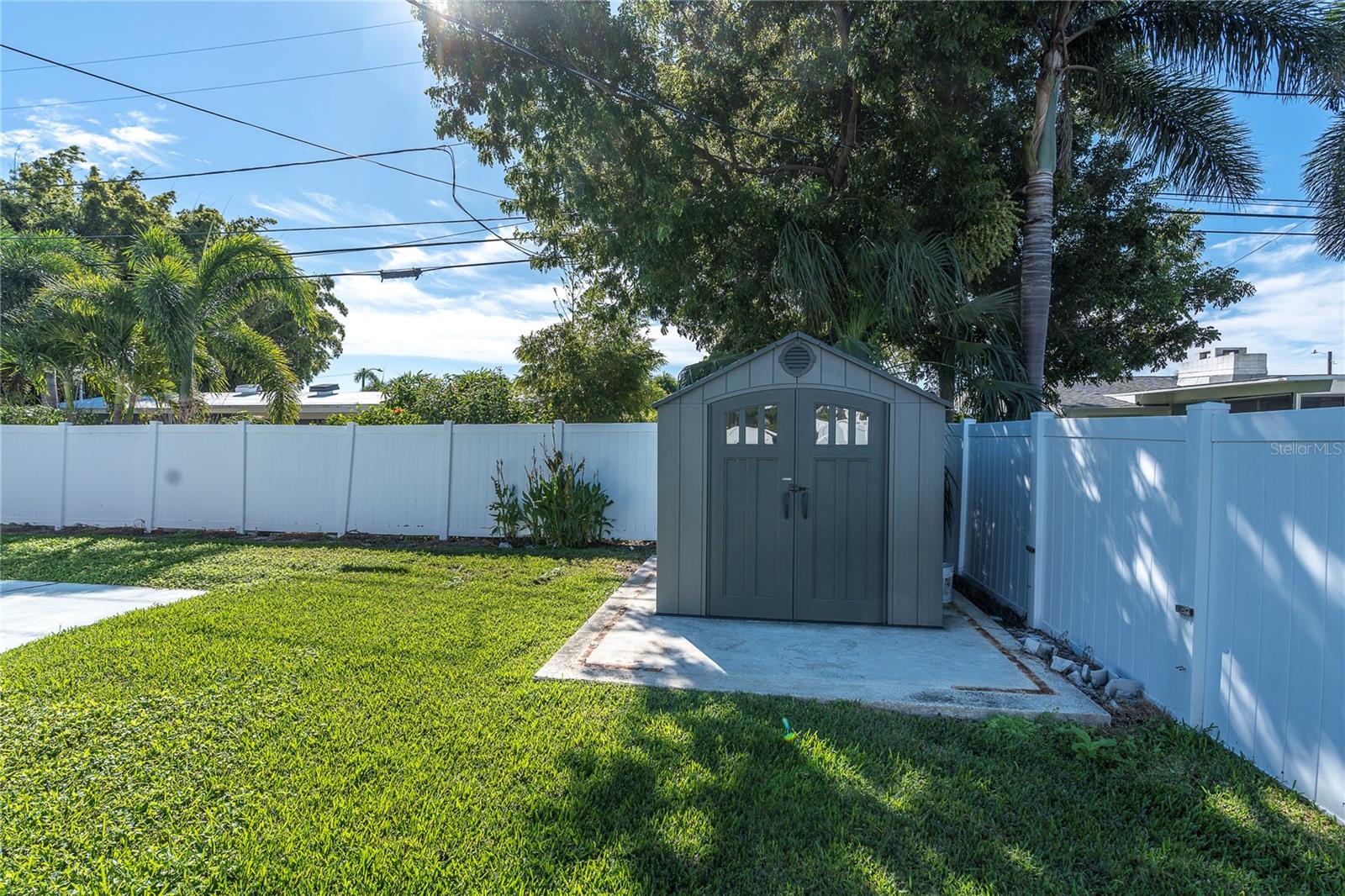 Image 33 of 47 For 4000 49th Avenue S