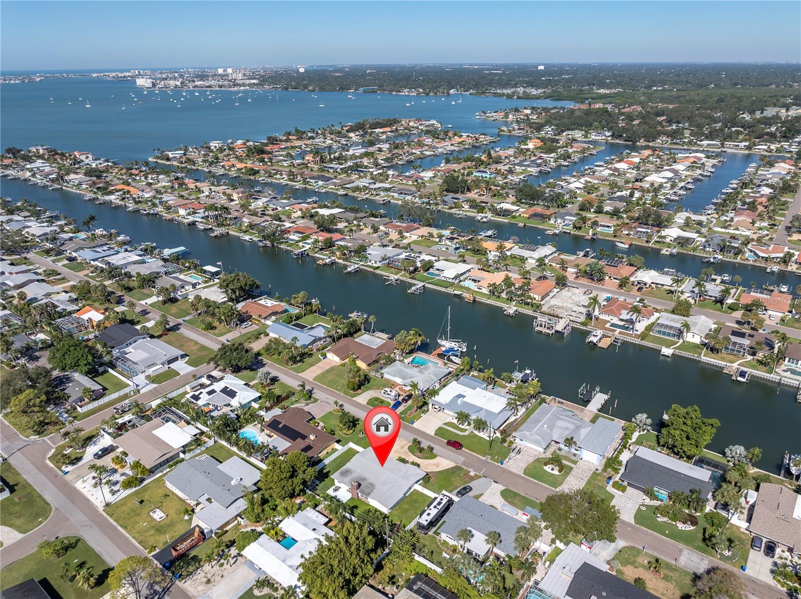 Image 42 of 47 For 4000 49th Avenue S