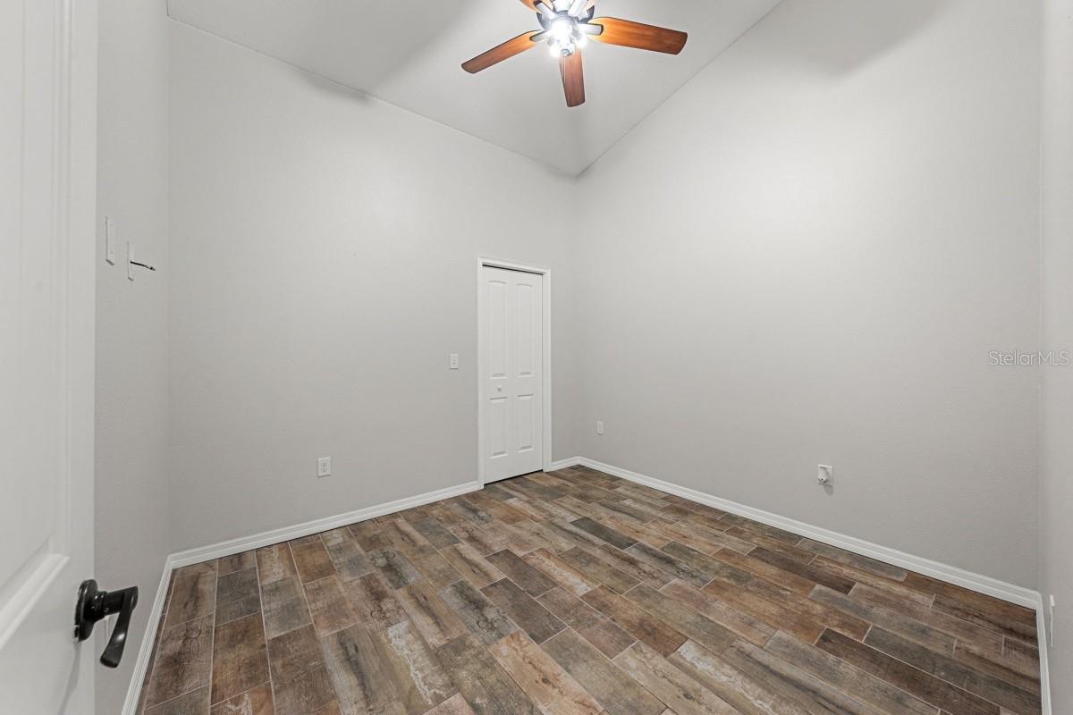 Image 10 of 50 For 1900 Saddlewood Court