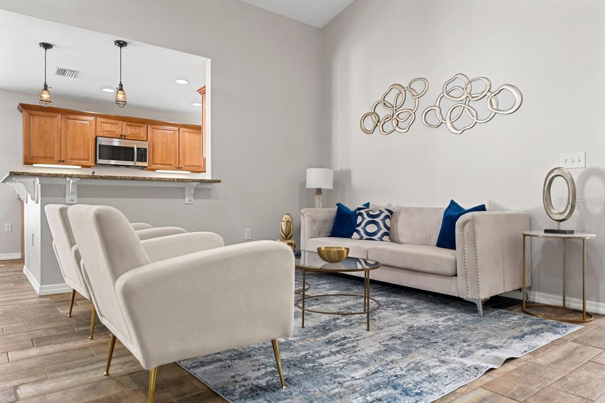 Image 16 of 50 For 1900 Saddlewood Court