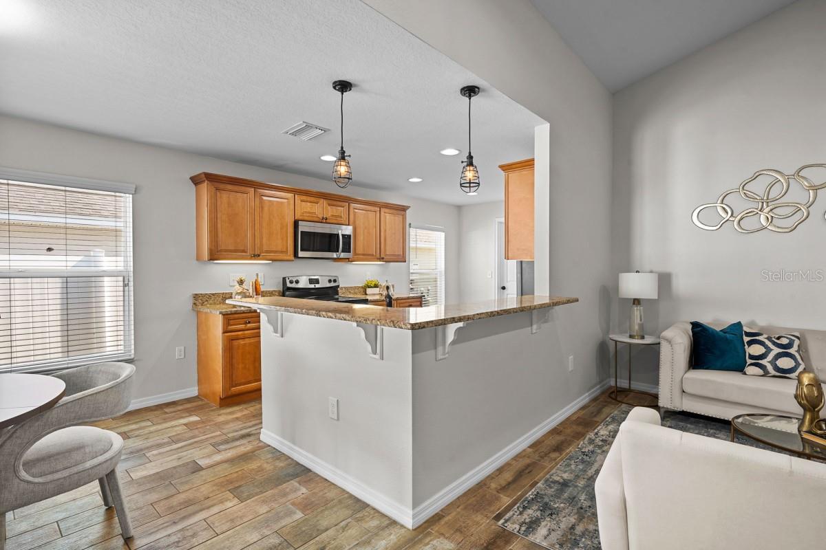 Image 24 of 50 For 1900 Saddlewood Court