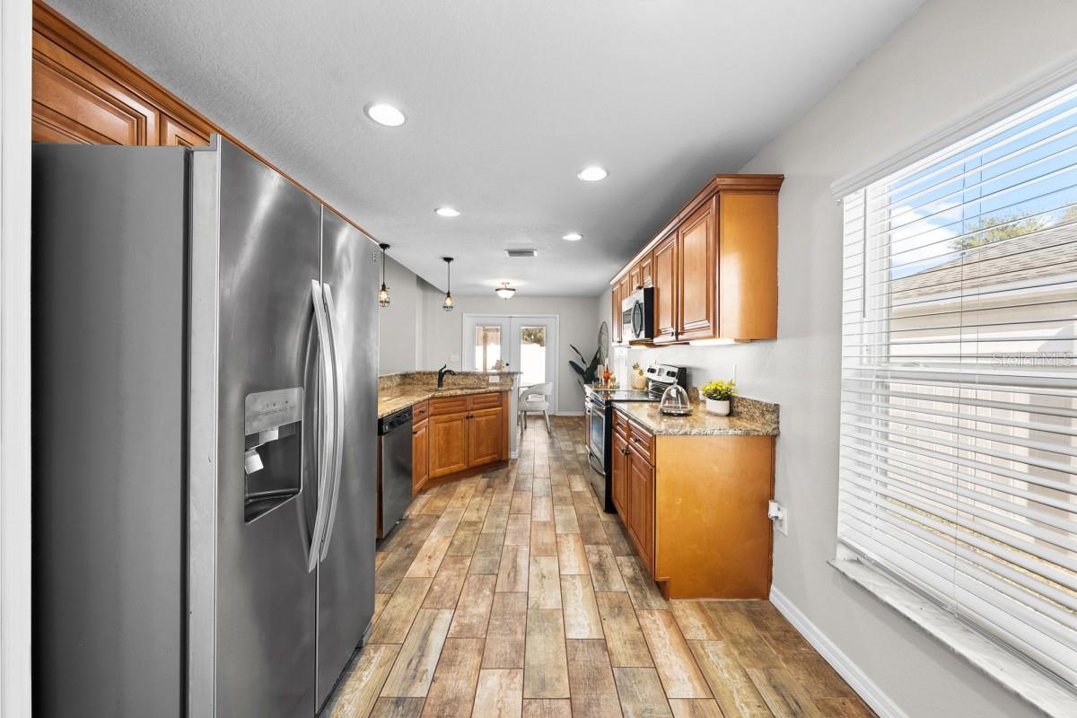 Image 27 of 50 For 1900 Saddlewood Court