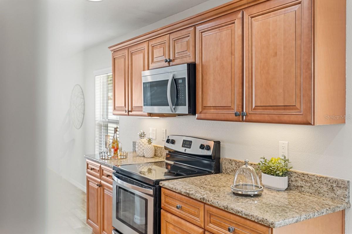 Image 28 of 50 For 1900 Saddlewood Court