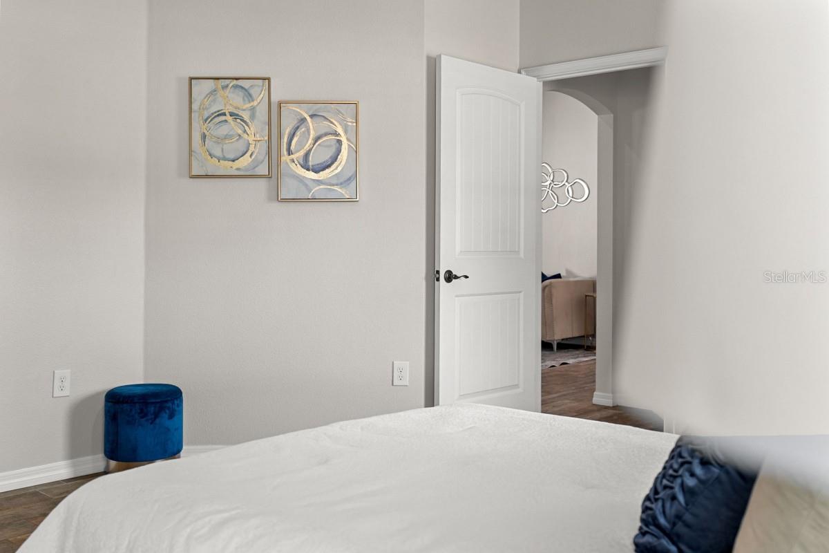 Image 39 of 50 For 1900 Saddlewood Court