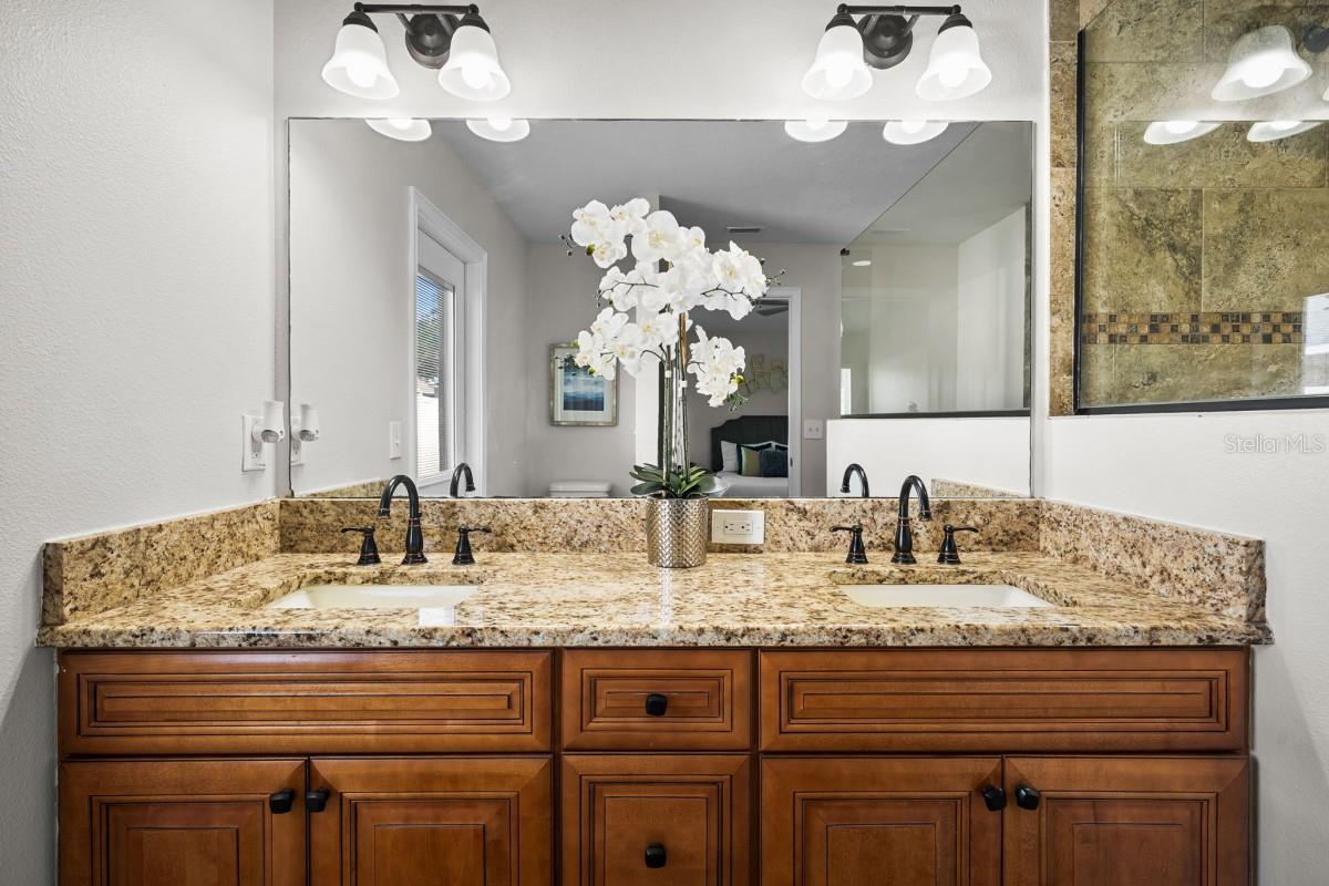 Image 43 of 50 For 1900 Saddlewood Court