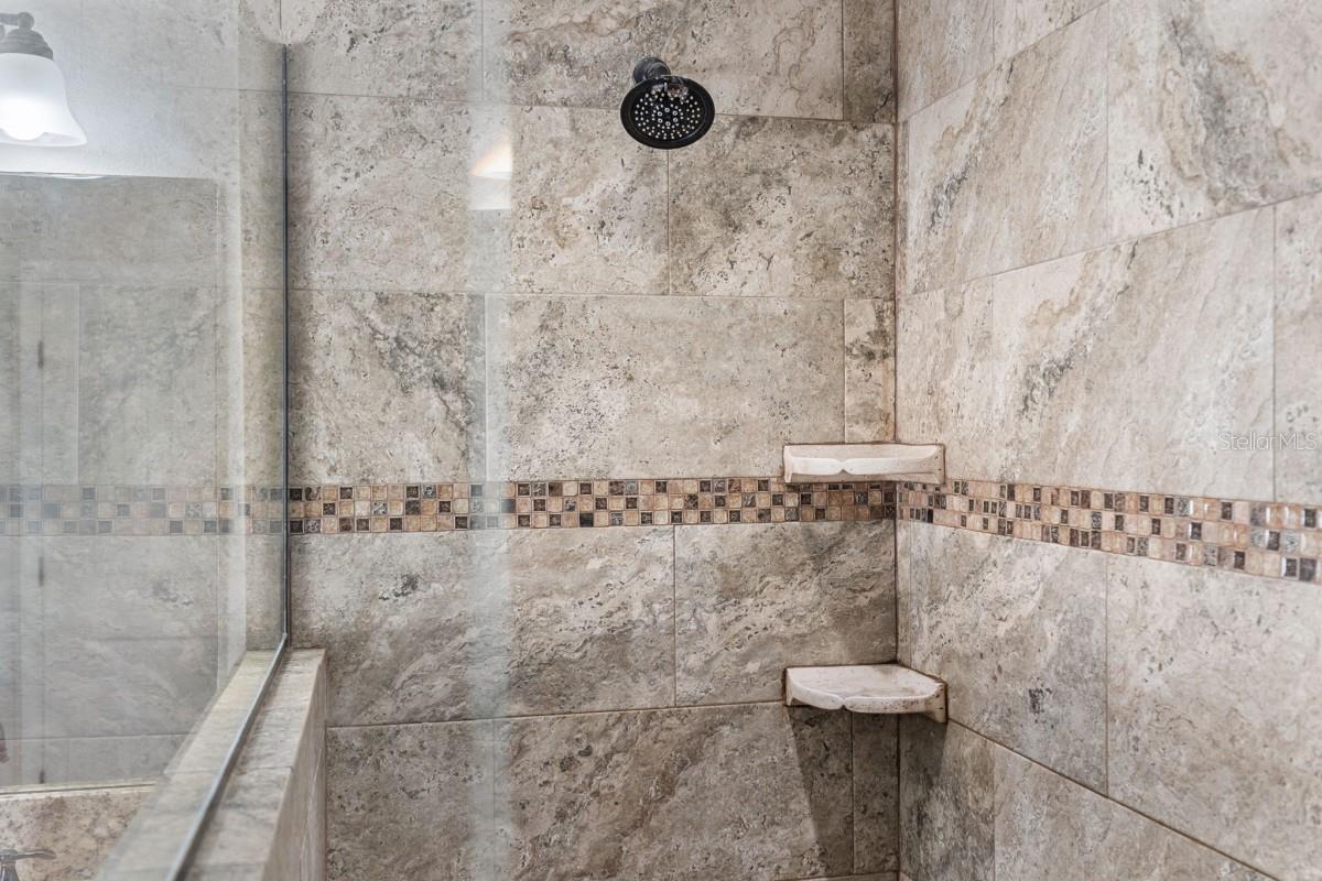 Image 47 of 50 For 1900 Saddlewood Court