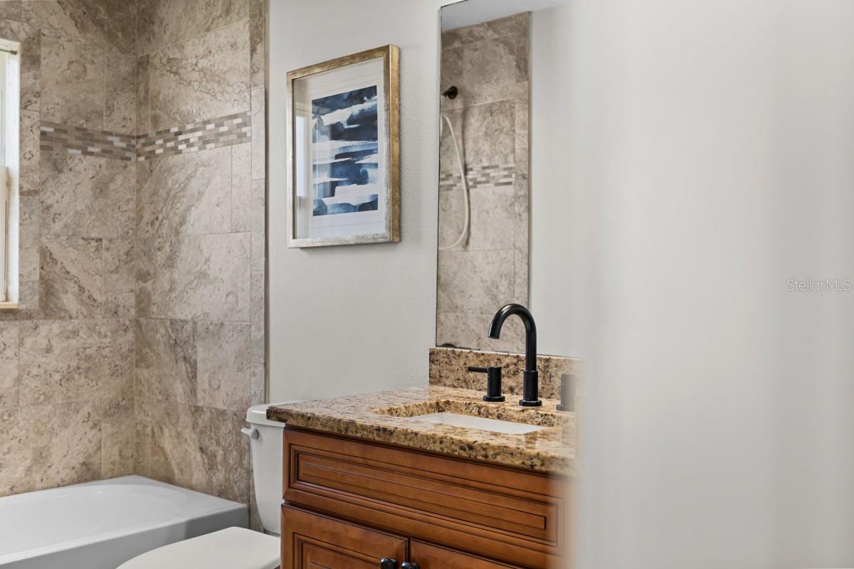 Image 9 of 50 For 1900 Saddlewood Court