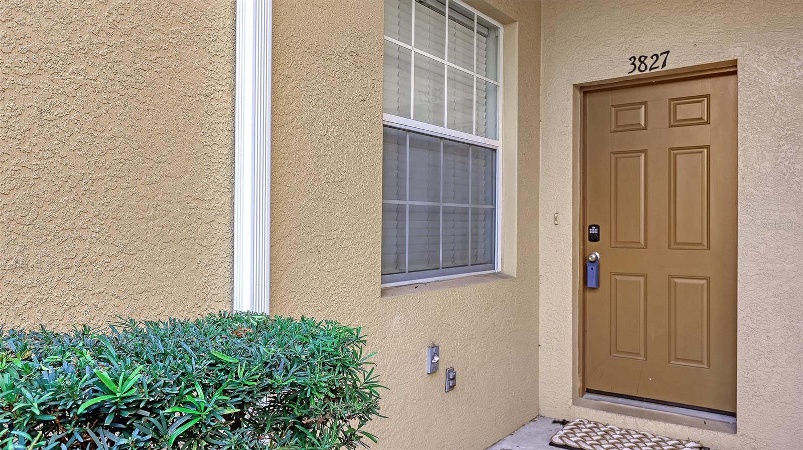 Details for 3827 Parkridge Circle 1-102, SARASOTA, FL 34243