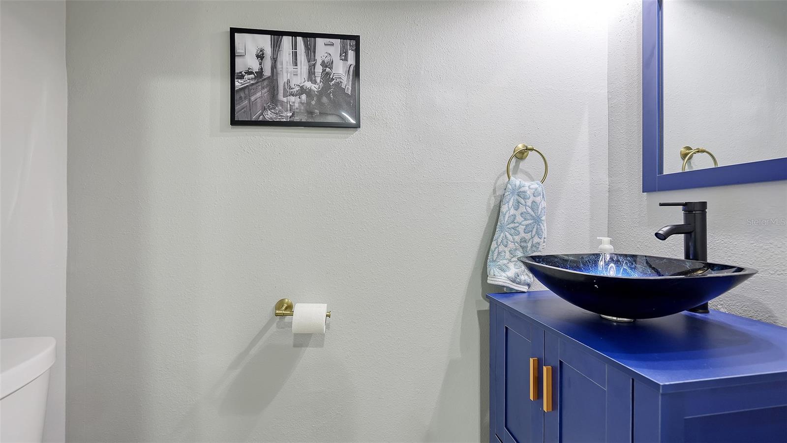 Image 6 of 38 For 3827 Parkridge Circle 1-102