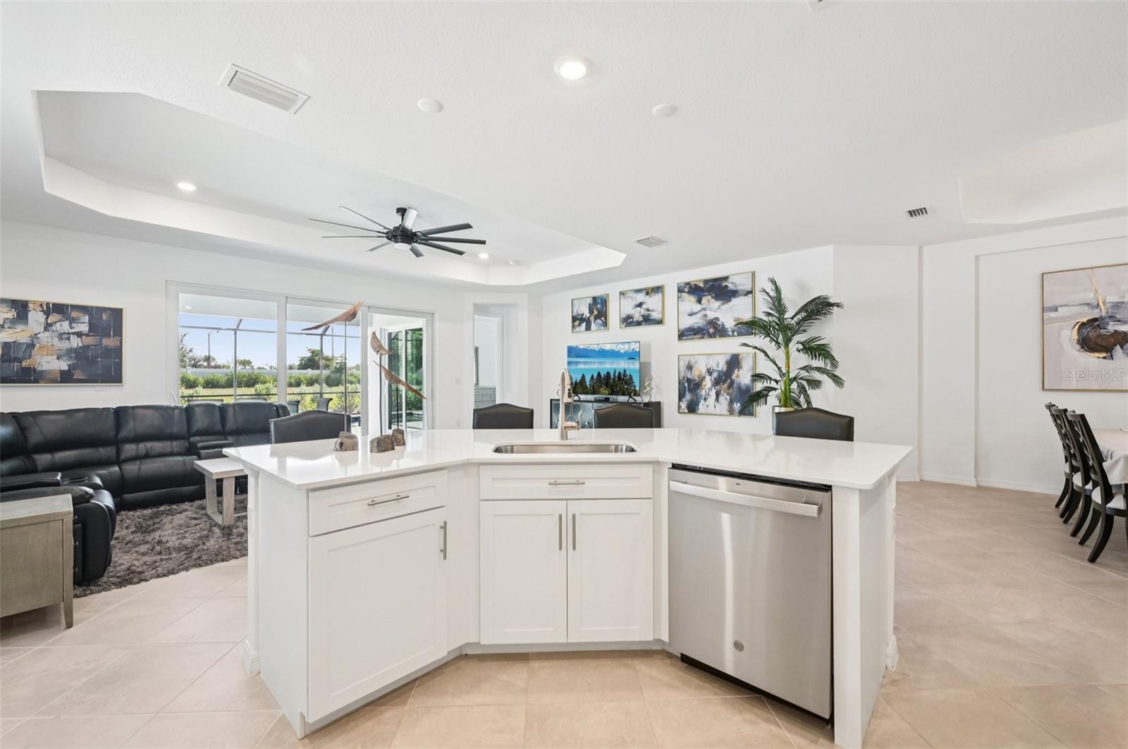 Image 14 of 78 For 17260 Jadestone Court