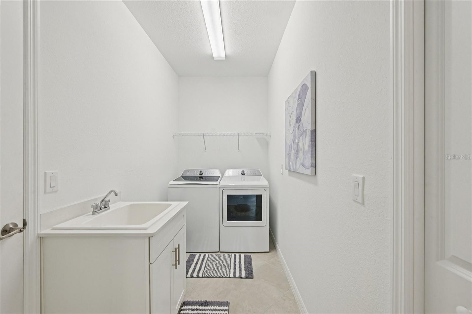 Image 26 of 78 For 17260 Jadestone Court