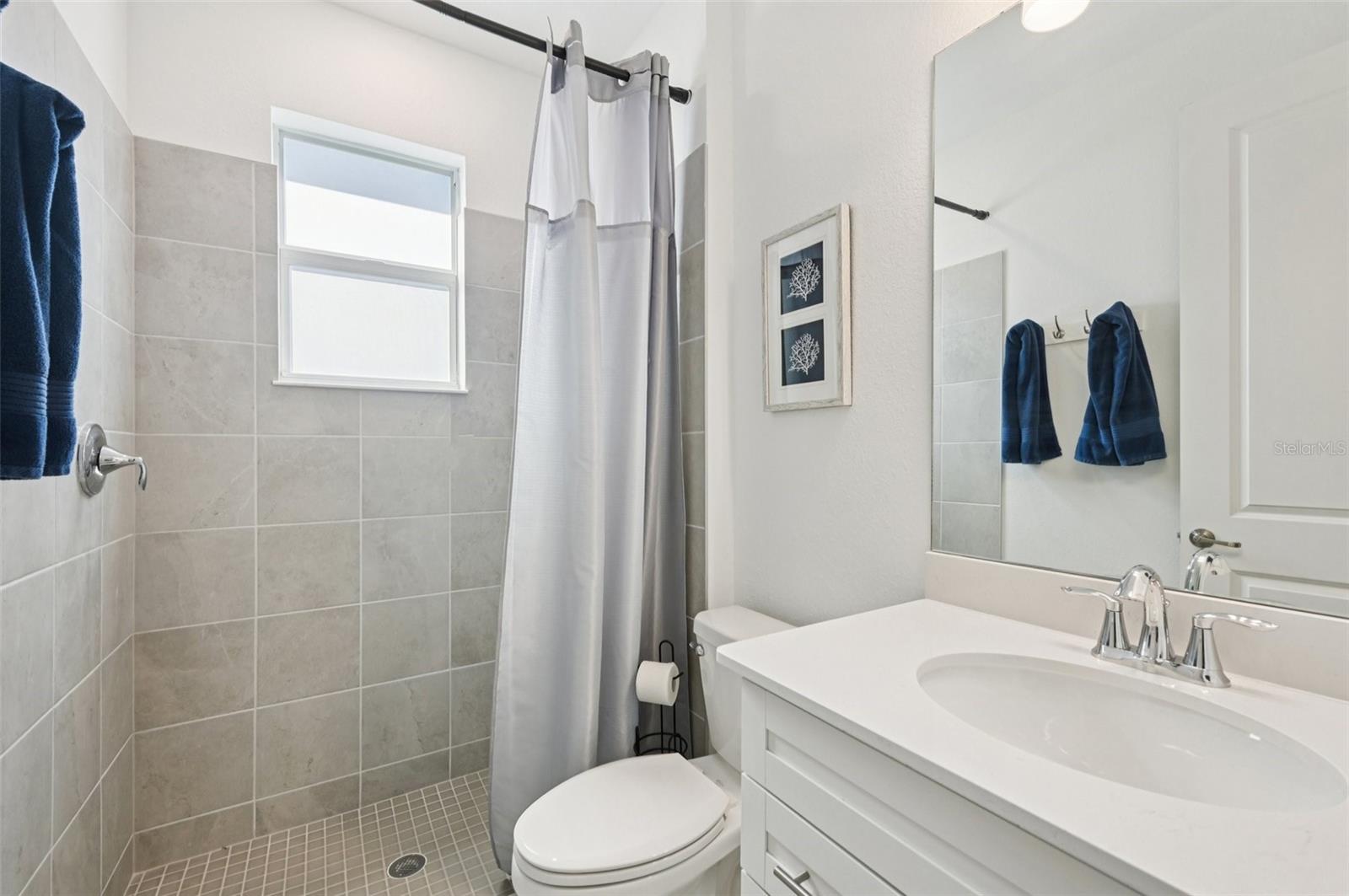 Image 31 of 78 For 17260 Jadestone Court