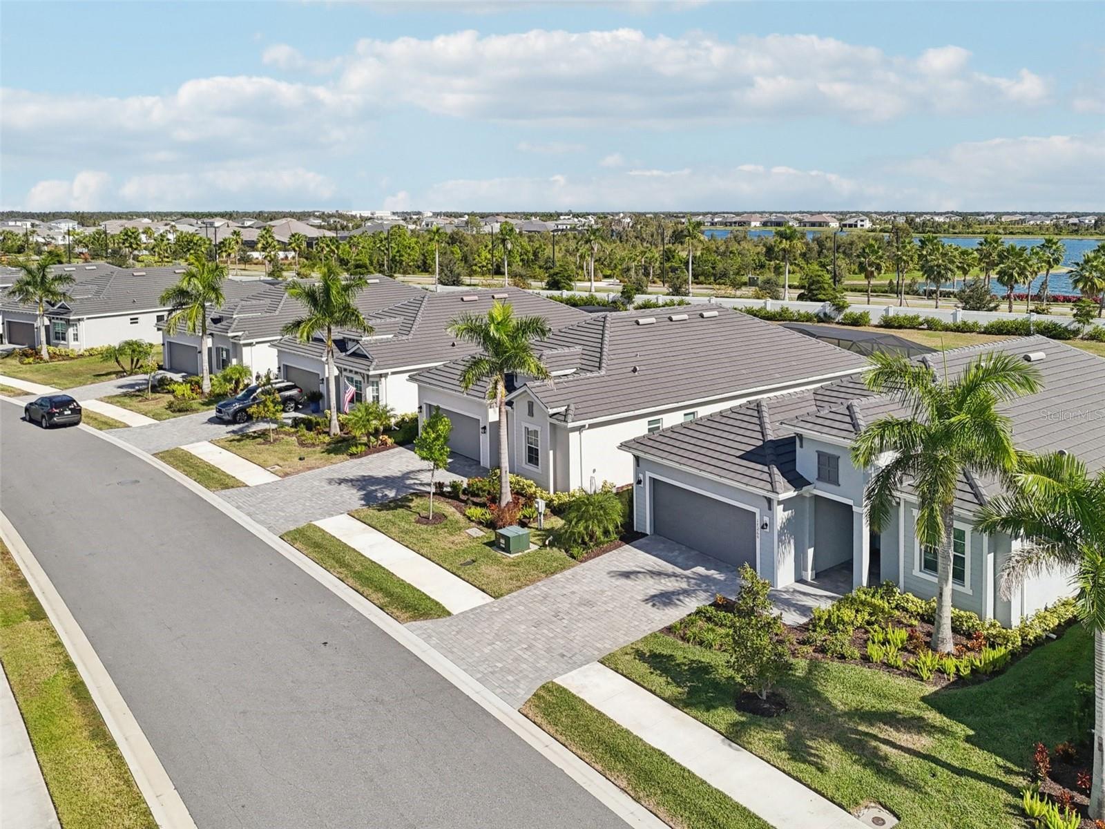 Image 46 of 78 For 17260 Jadestone Court