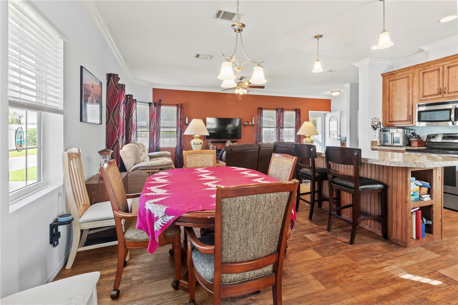 Image 15 of 52 For 1 Meadow Circle