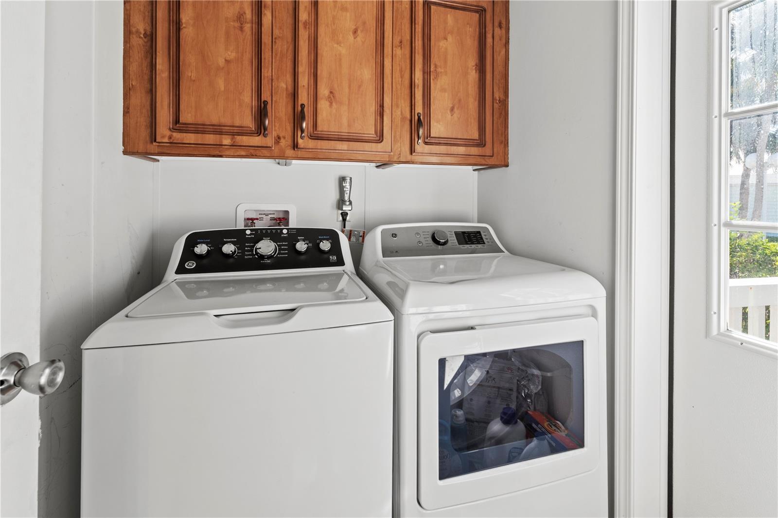 Image 22 of 52 For 1 Meadow Circle