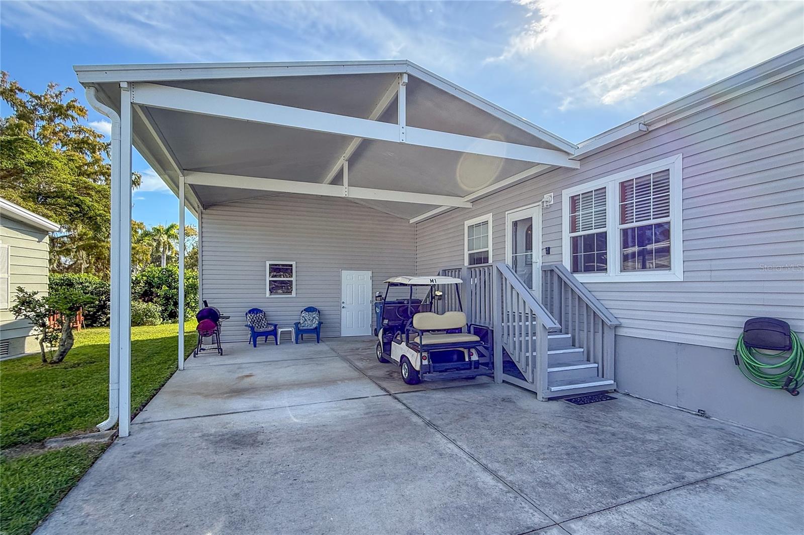 Image 3 of 52 For 1 Meadow Circle