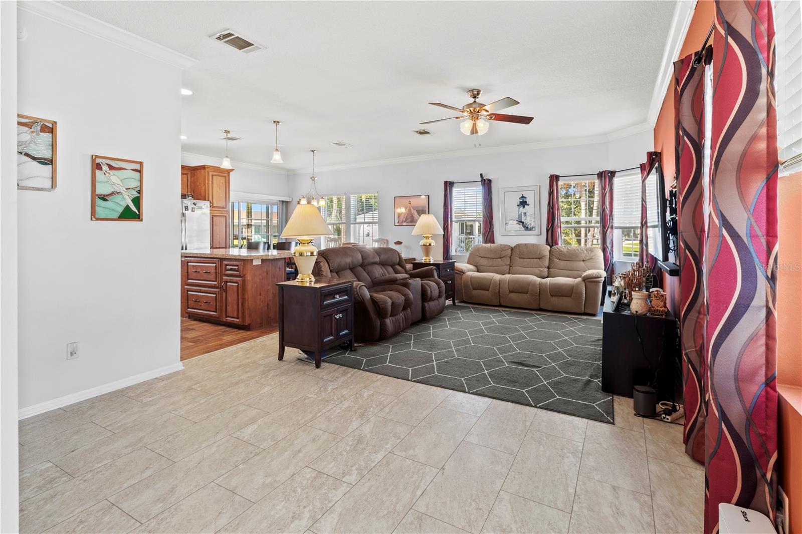 Image 8 of 52 For 1 Meadow Circle