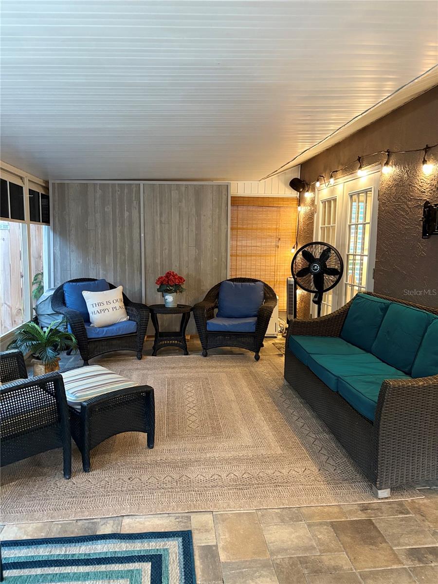 Image 16 of 20 For 802 Woodhill Court