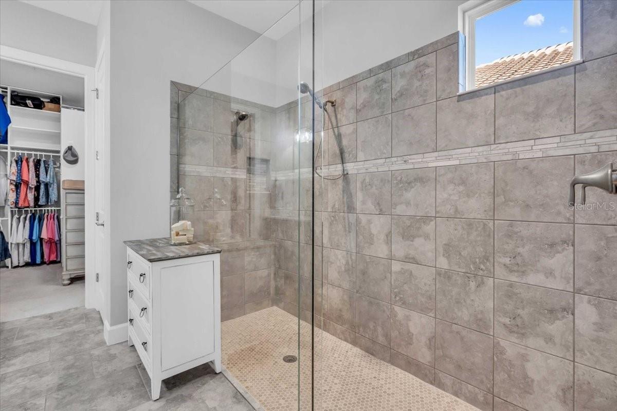 Image 20 of 77 For 5334 Morey Farms Loop